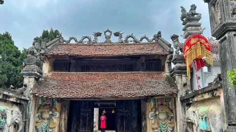 Ngôi đình Hùng Lô gần 400 năm tuổi đậm nét kiến trúc từ thời Lê