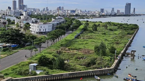 Đà Nẵng: Hiện trạng dự án Marina Complex sau nhiều năm "đắp chiếu" bên sông Hàn