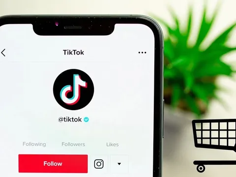 Tiktok trở thành thị trường trực tuyến số 2 Việt Nam, chỉ sau Shopee