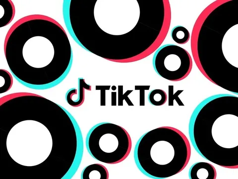 TikTok tung ra tính năng trò chuyện nhóm cho tối đa 32 người