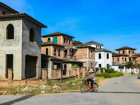 Chiêu tạo sóng chuyên nghiệp của “cò” đất ở Hà Nội